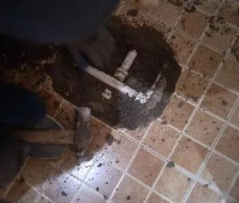 涪陵卫生间漏水维修公司为您分享下卫生间渗水如何处理及注意事项